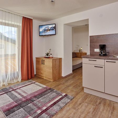 Fremdenpension Alpenruhe Зёльден Экстерьер фото